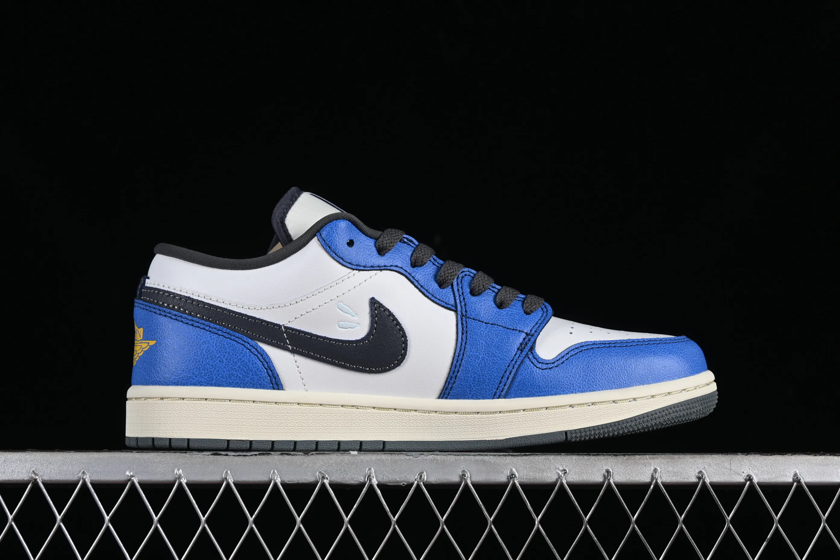 All categories Air Jordan Jordan series basketball shoes Air Jordan 1 Low G version pure original Air Jordan 1 Low "Flight Vintage" AJ1 Joe 1 old white and blue low-top cultural casual sneakers FV8439-104